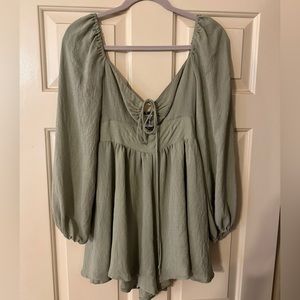 Princess Polly long sleeve romper! 💚🥝🫒